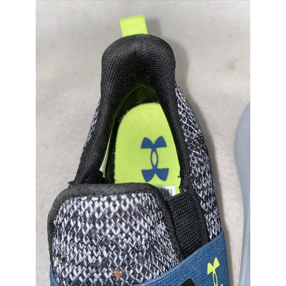 boys under armour shoes size 1 Kids Slip On Gray Sneaker Gym Run - Picture 10 of 10